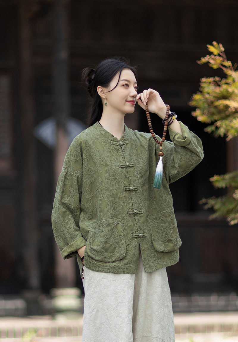 Chinese-style double-breasted linen shirt, loose fit, stand collar, with buttons on the front