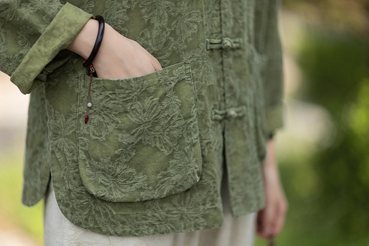 Chinese-style double-breasted linen shirt, loose fit, stand collar, with buttons on the front