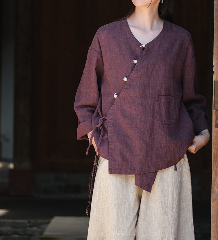 New Chinese-style ramie female top with oblique placket and plate buttons