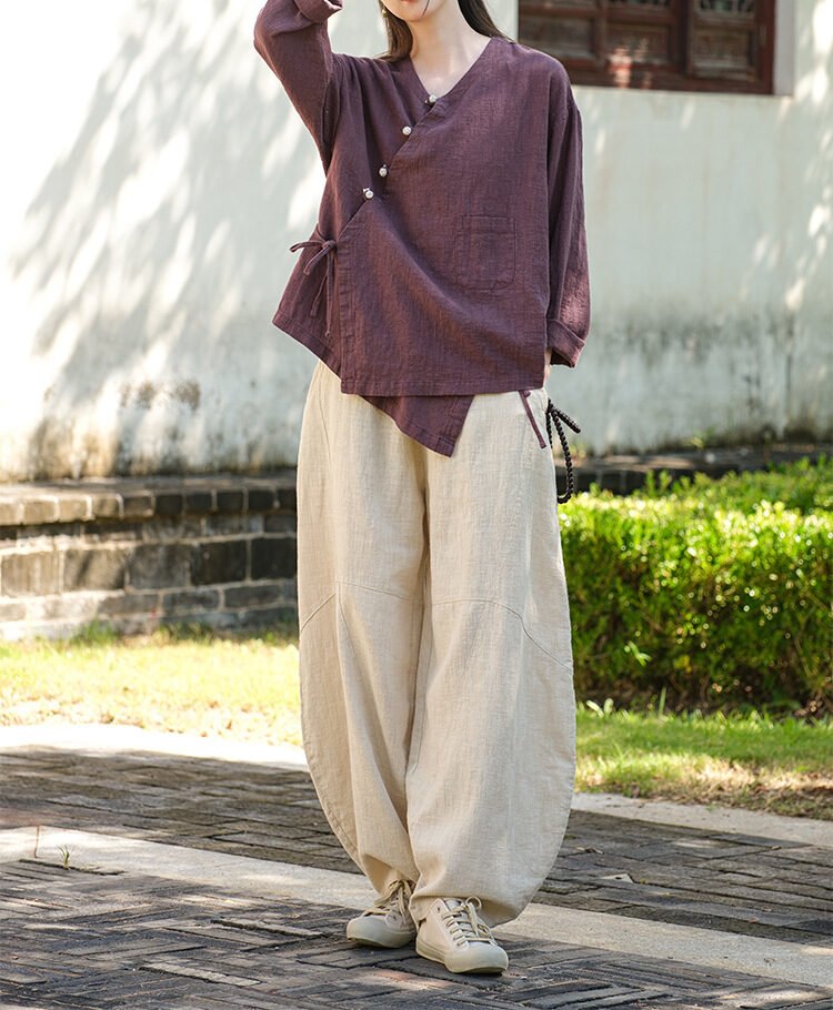 New Chinese-style ramie female top with oblique placket and plate buttons