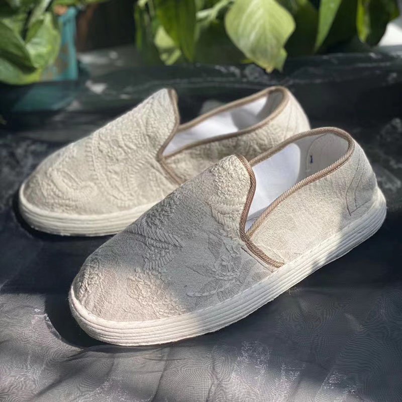 Handmade Old Beijing Thousand Layer Sole Cloth Shoes