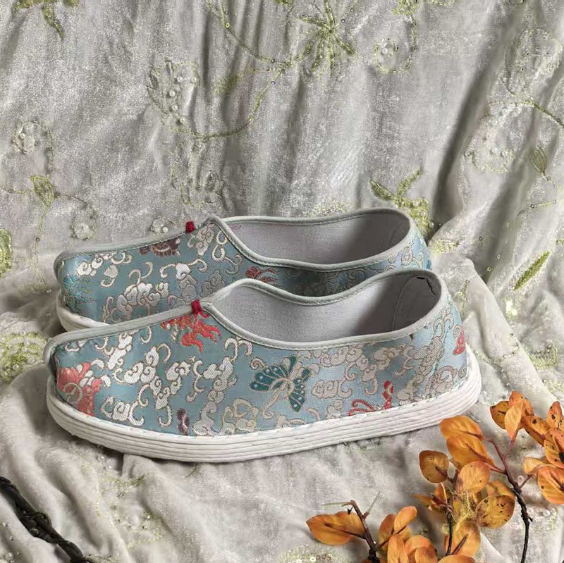 Handmade Thousand Layer Sole Old Beijing Cloth Shoes