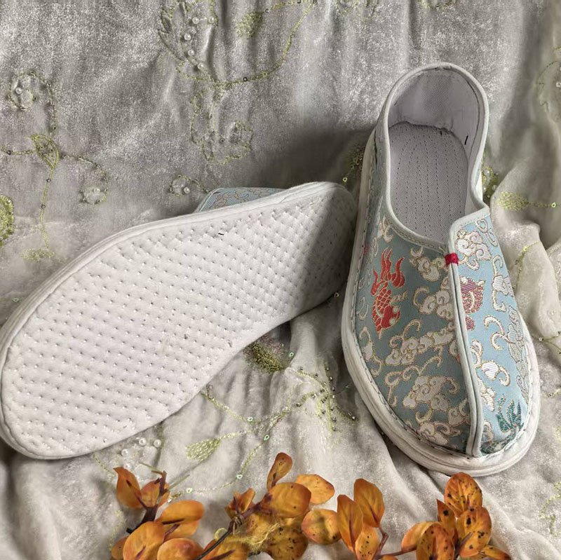 Handmade Thousand Layer Sole Old Beijing Cloth Shoes